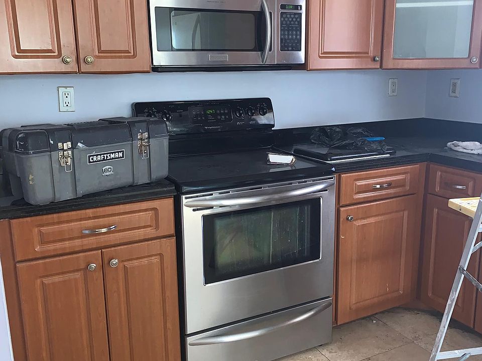 1st image of 12242 Royal Palm Blvd