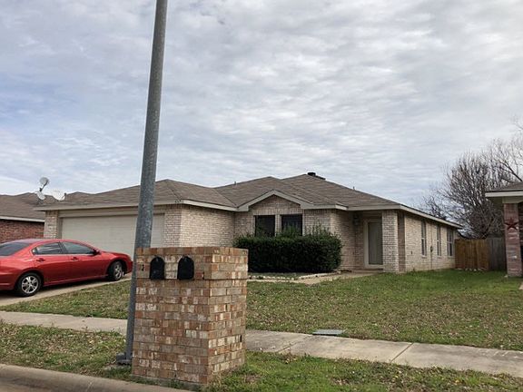 2nd image of 8767 Cove Meadow Ln