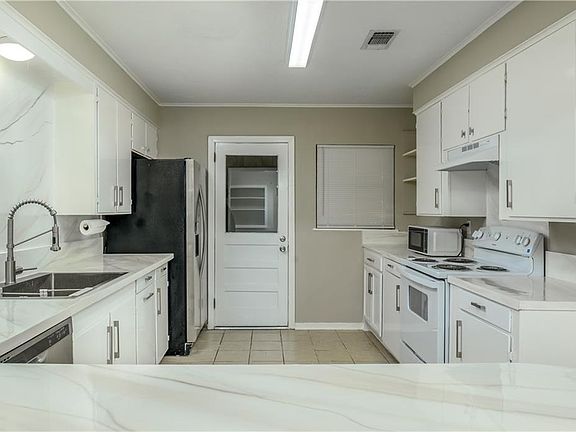 4th image of 3450 Prescott Rd