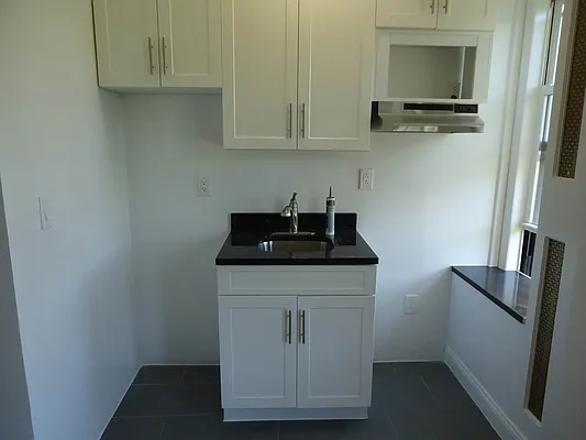 Rented by Mall Properties, Inc. | media 15