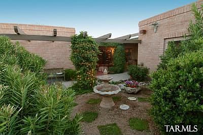 2nd image of 5461 N Paseo Espejo