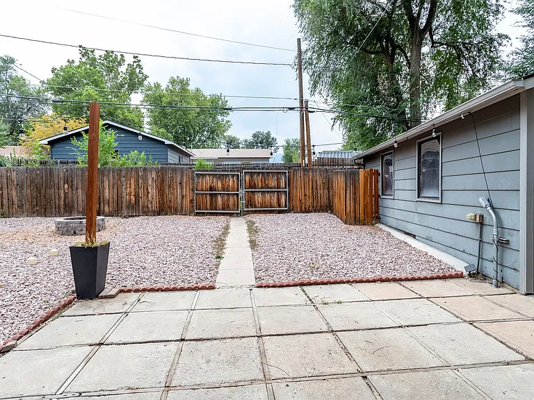 1005 Norwood Ave — Photo 29
