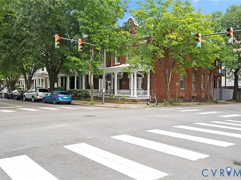 1527 Grove Ave #2 — Photo 5
