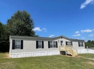 3394 Fork Creek Ln, Claremont, NC 28610