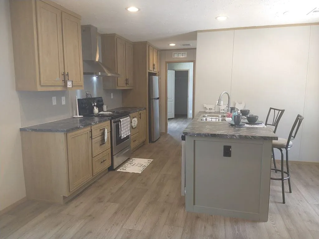 2 bed, 2.0 bath, 862 sqft, $1,130 — Photo 3