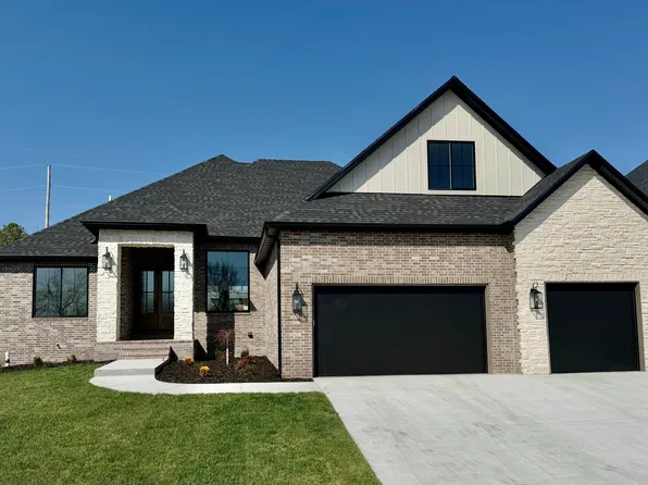 3919 E Woodhue Street, Springfield, MO 65802