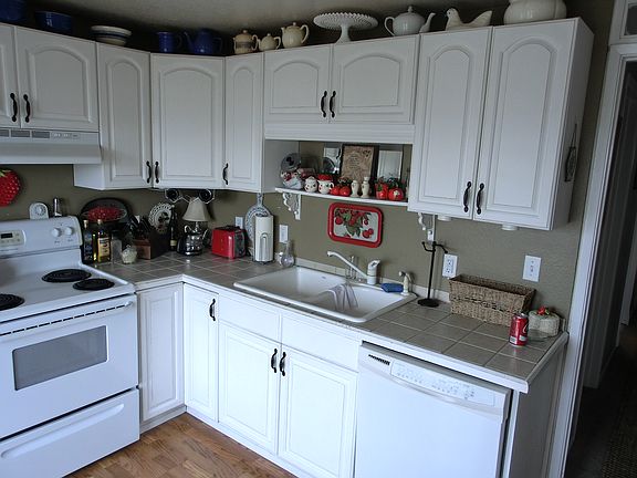 4th image of 2506 Grand Ave #C
