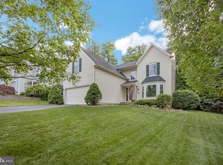 2712 Doe Dr, Jamison, PA 18929