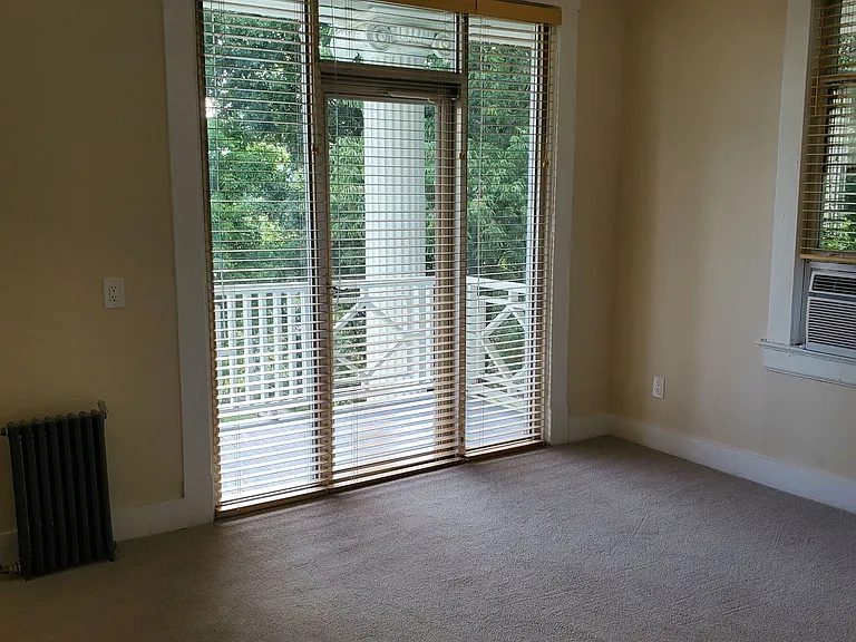 149 Peachtree Cir NE #16 — Photo 6
