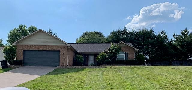 1st image of 5587 Brandon Park Dr