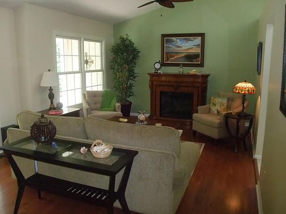 4th image of 3960 Scenic Dr