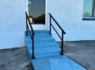 113 Commercial St, Garland, TX 75040