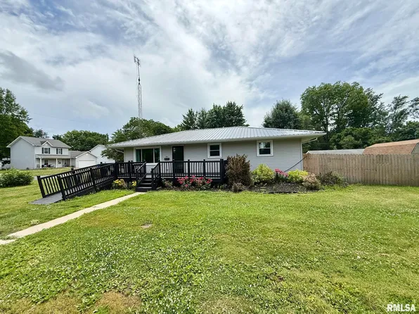 802 W Monroe St, Petersburg, IL 62675