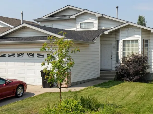 1188 Joyce Rd NW, Edmonton, AB T6L 6V4
