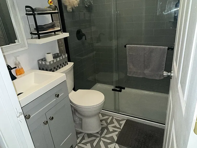 Karen St — Photo 11