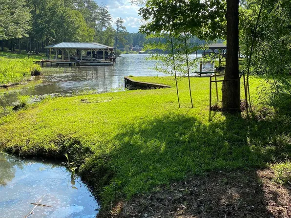 284 Black Oak Dr, Sparta, GA 31087