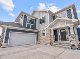 471 E Canals Blvd SW, Airdrie, AB T4B0K1