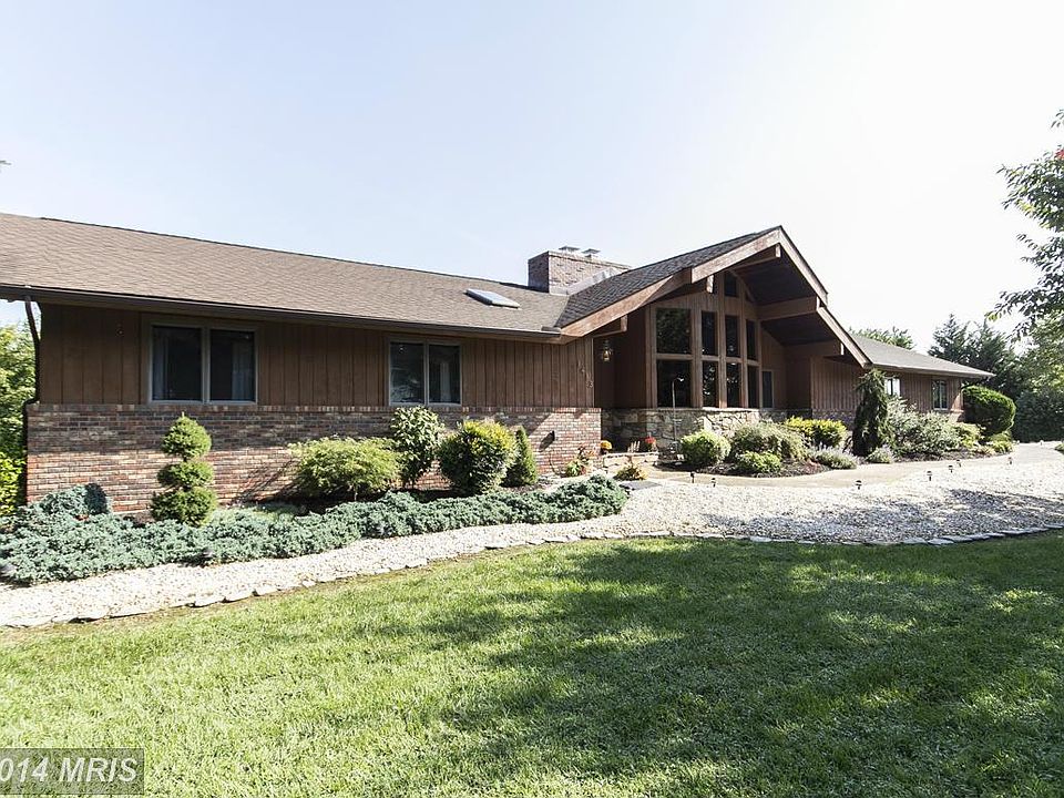 1st image of 1413 Beacon Ct