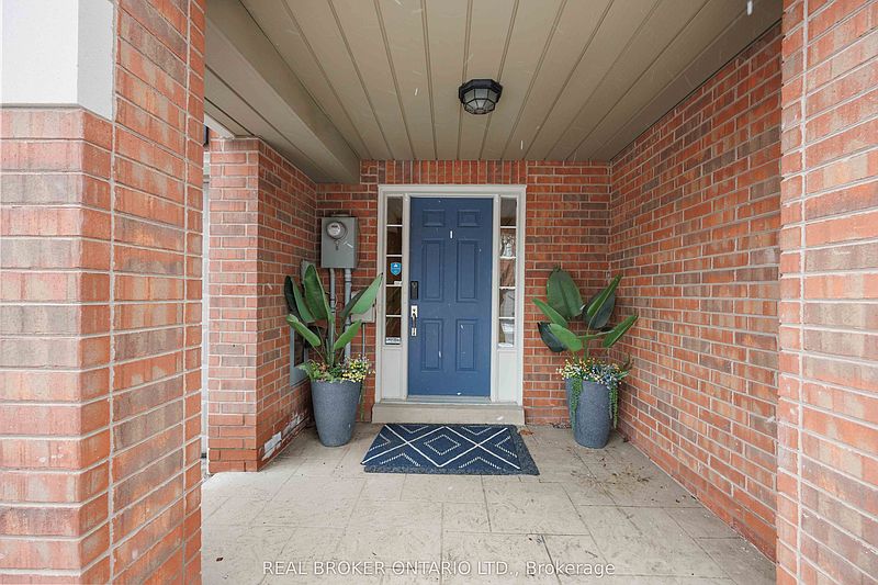 Richmond Hill Townhouse for rent - 4 Bedrooms — photo 7