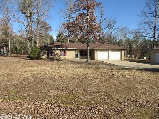 1st image of 28 Hopewell Dr