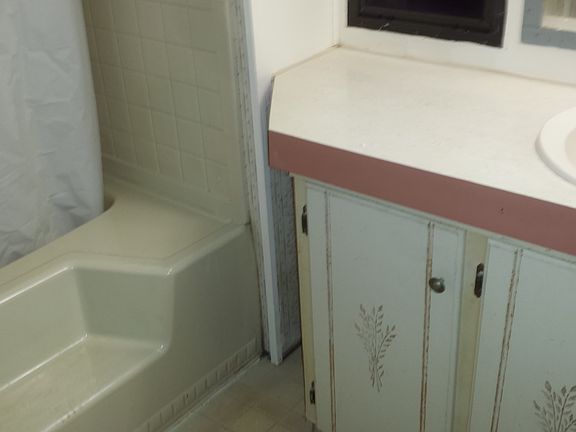 3rd image of 10906 Starwood Dr