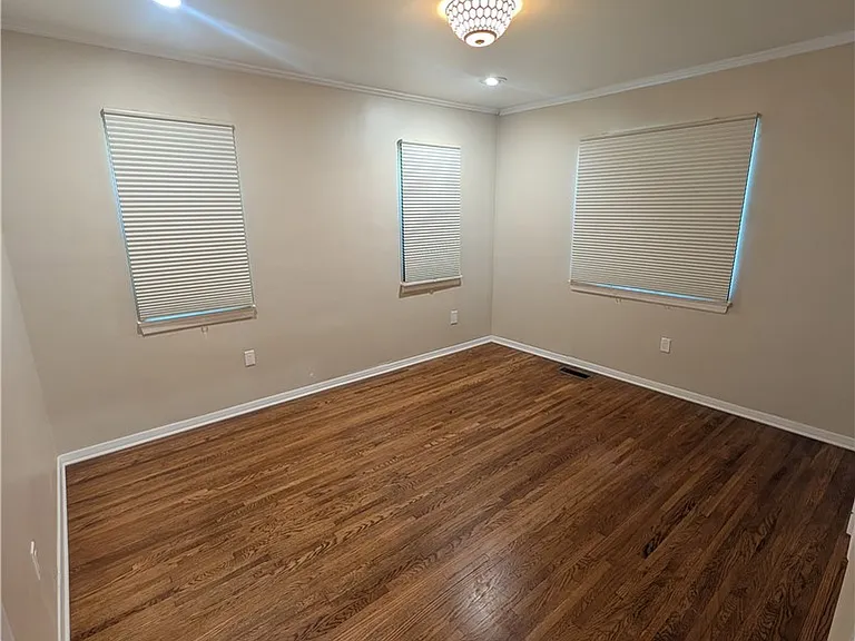 2609 Birch St — Photo 21