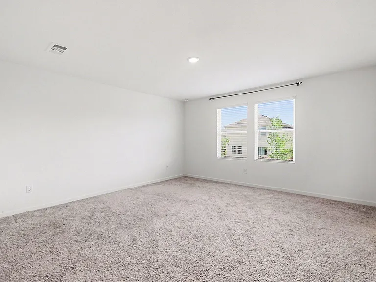 1803 Chapel Hill Rd — Photo 7