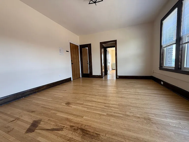 170 Summit Ave — Photo 26