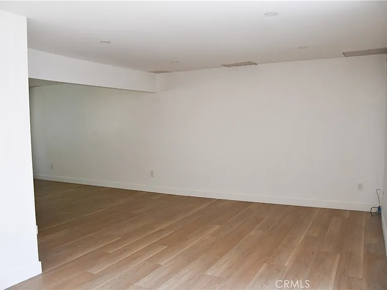 994 Valencia St #104 — Photo 2