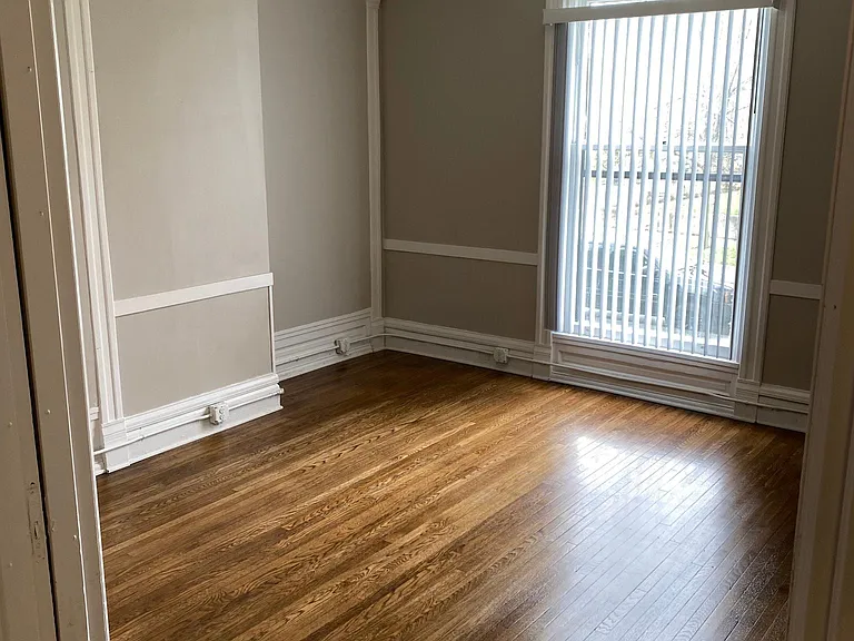 101 Pleasant St SE #1 — Photo 5