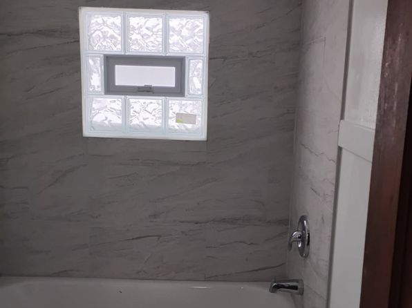 49 Hollywood Ave #2