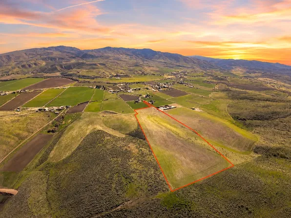 790 W Elk Run Dr, Morgan, UT 84050