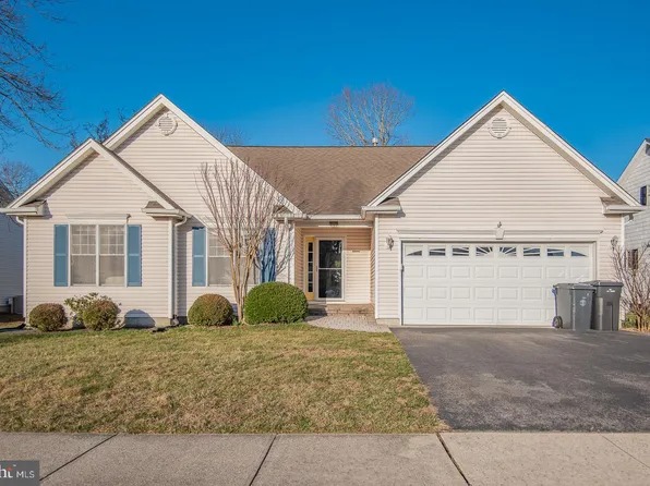 357 Chestnut Dr, Manahawkin, NJ 08050