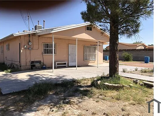 1057 Luisa Guerra Dr #2 — Photo 5
