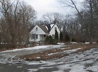 530 Elnora Dr, Fort Wayne, IN