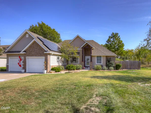 601 Hartley St, Carl Junction, MO 64834