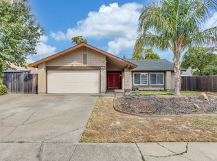 9017 Meadowsweet Way, Elk Grove, CA 95624