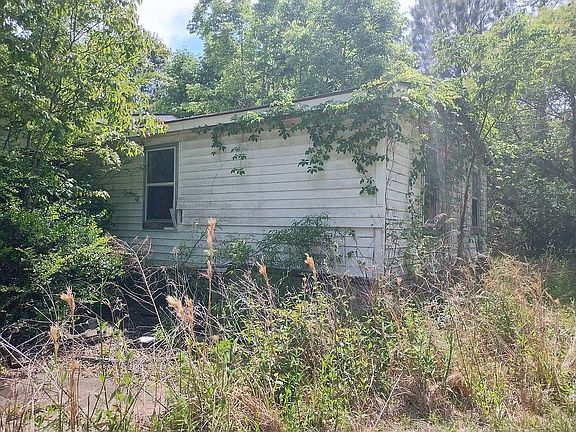 4th image of 142 Williams Rd