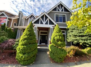 2928 NE Davis Loop, Issaquah, WA 98029