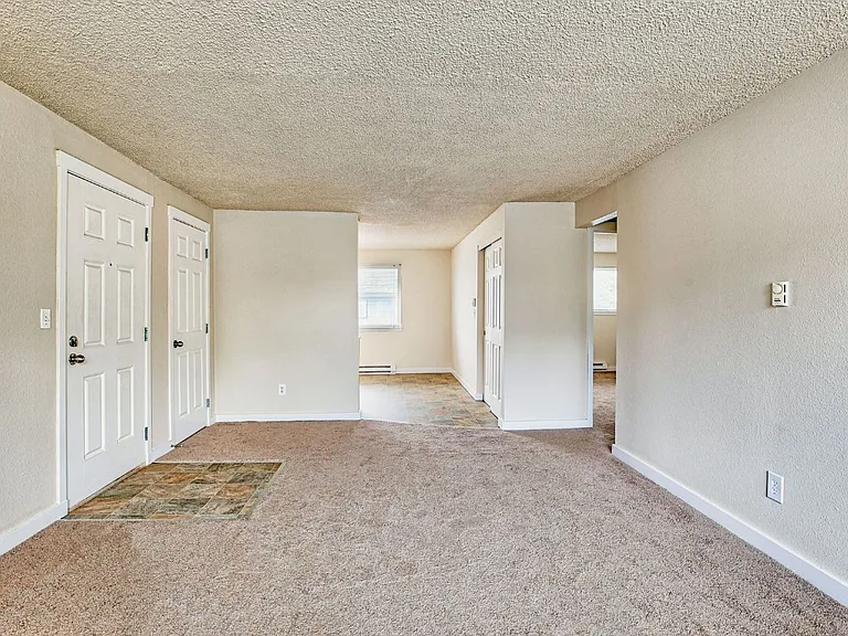 Arbor Place Apartments — Photo 4