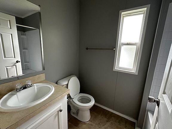 5th image of 7221 Acorn Cir #121