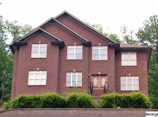 112 Hampton Lake Dr, Pelham, AL 35124