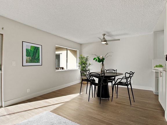 4th image of 6000 Buckingham Pkwy #6024-18