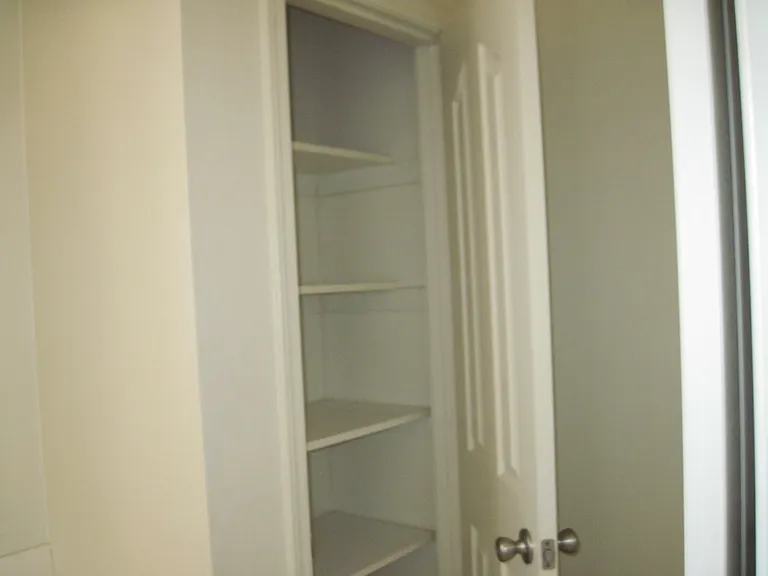 426 S Bowie Ave #A — Photo 3