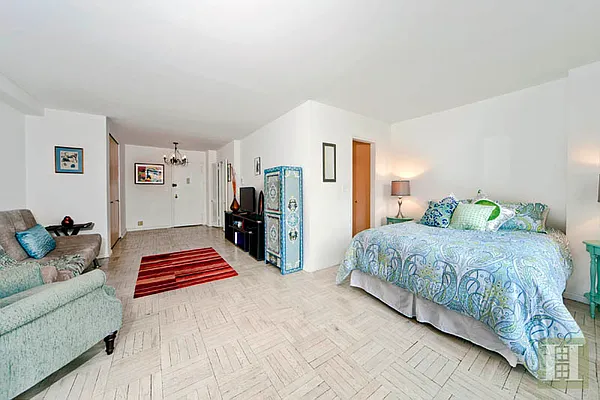 Sold by Halstead Real Estate | media 29