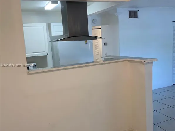 3016 Coral Ridge Dr #113B, Pompano Beach, FL 33065