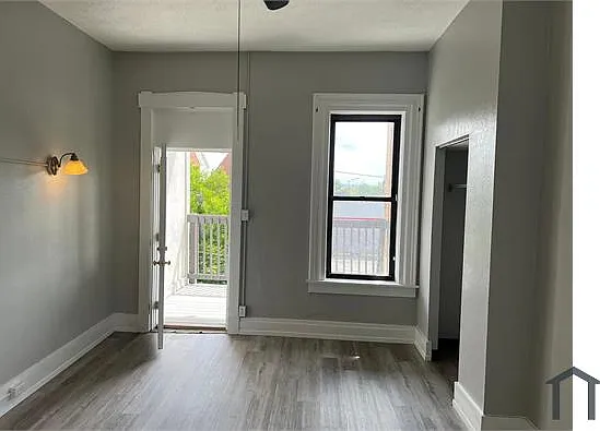 319 N Beatty St #4 — Photo 15