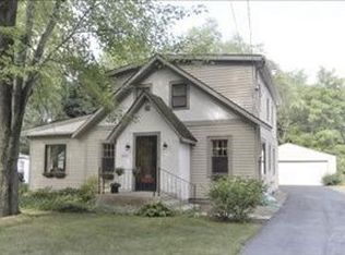 2216 Frederick Ave, Kalamazoo, MI 49008