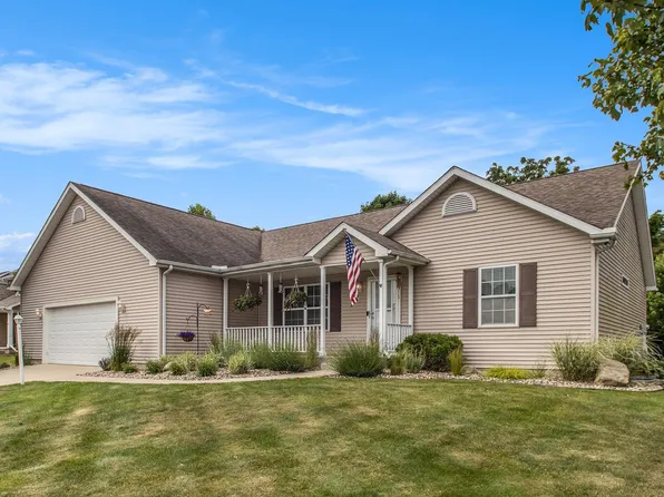 113 Wintergreen Dr, New Carlisle, IN 46552