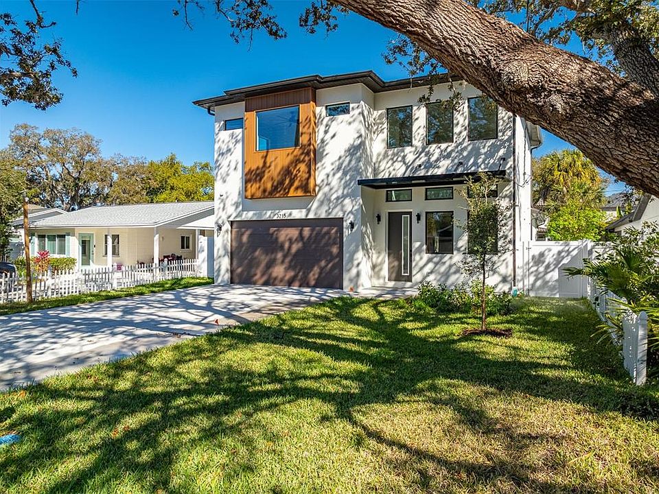 1st image of 3215 W PRICE AVENUE